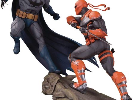 DC Collectibles Batman vs Deathstroke Battle Statue Hot on Sale