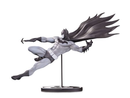 DC Collectibles Batman Black and White by Doug Mahnke Statue Cheap