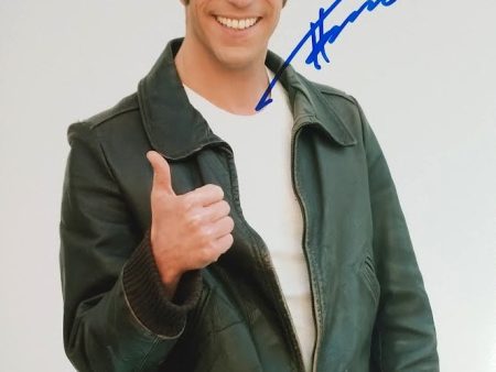 Henry Winkler Signed Fonzie 8x10 Photo Happy Days Autograph Beckett COA Fashion